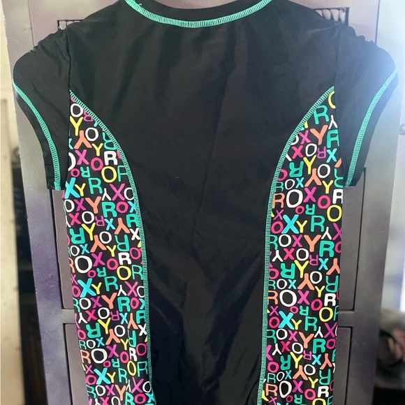 Roxy Rash Guard - Picture 2 of 2
